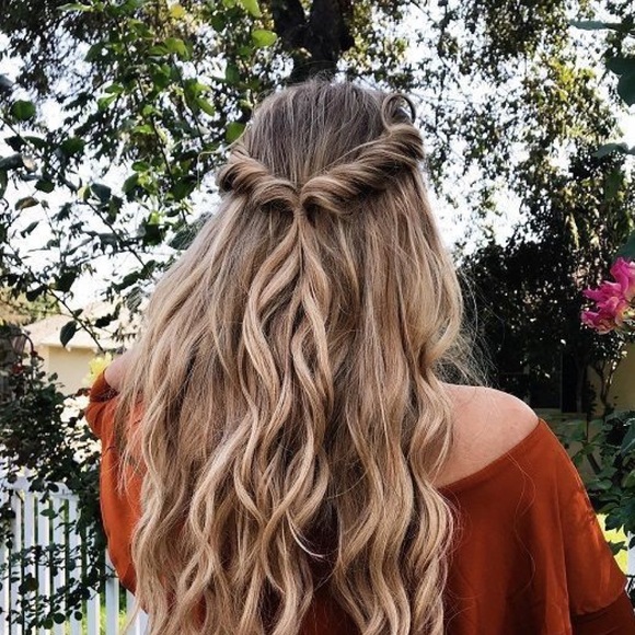 Meet your Posher, Nikki - Picture 1 of 1